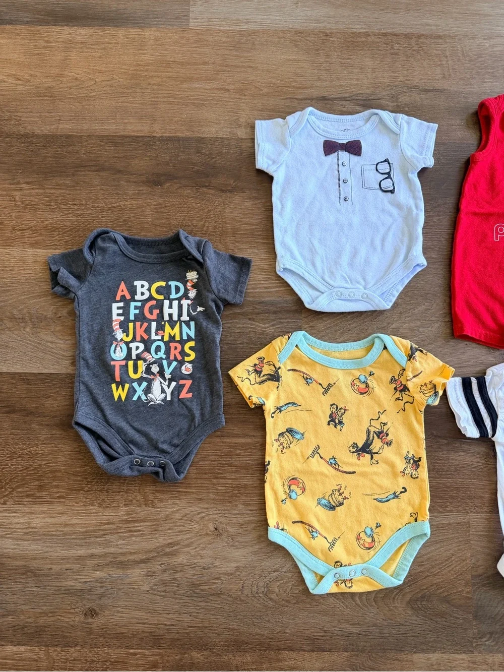 CAT & JACK | DR SEUSS | Baby Bundle | Onesies Romper Set | 7 Piece Lot